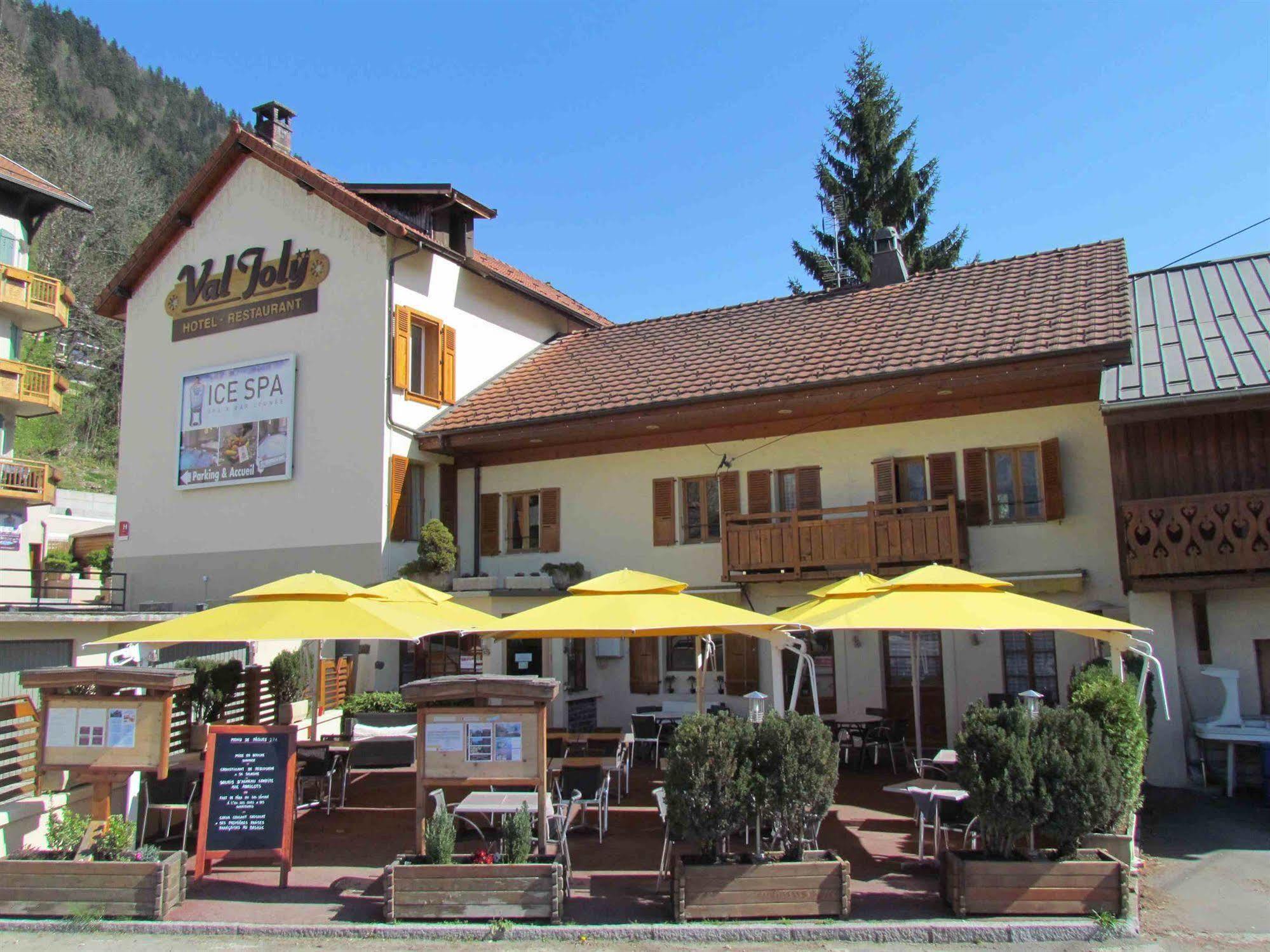 סן-ג'רבה-לה-באן Hotel Val Joly מראה חיצוני תמונה