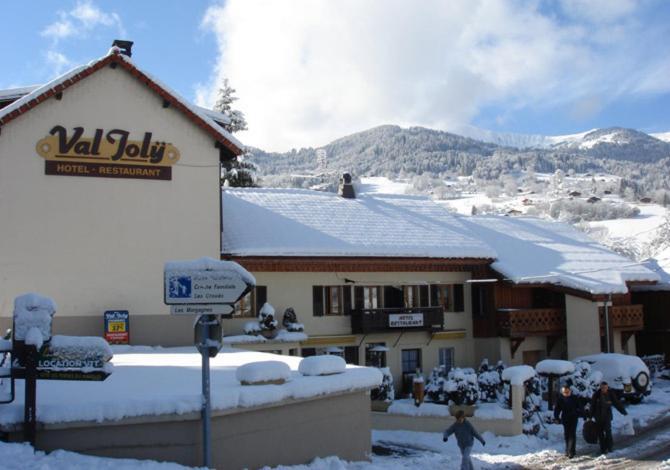 סן-ג'רבה-לה-באן Hotel Val Joly מראה חיצוני תמונה